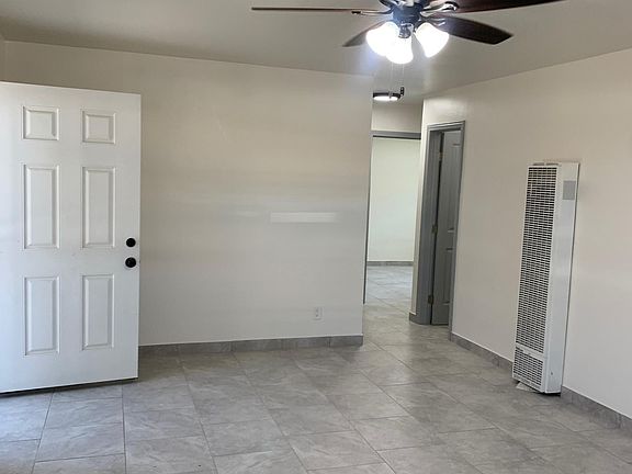 4th image of 1051 Broad Ave #1