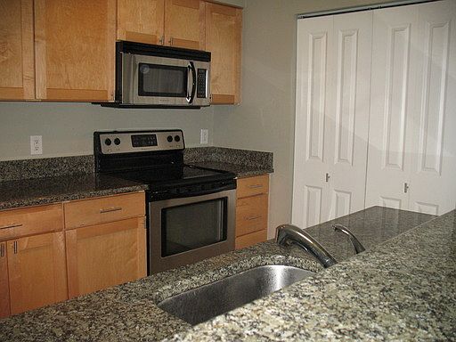 4th image of 15827 NE Leary Way APT 119