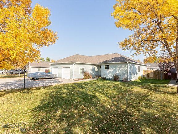 5th image of 68 Pebble Brook Ln