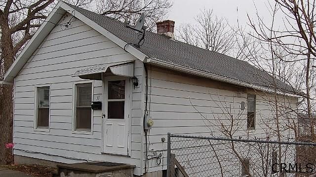2nd image of 31 Reservoir St
