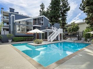 17711 Margate St APT 316, Encino, CA 91316
