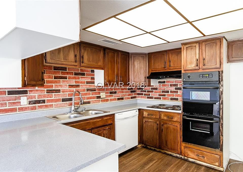 1st image of 3750 Heritage Ave