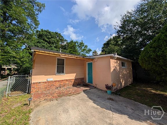 5th image of 5211 Mildred Street