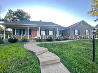 8304 Copperfield Dr, Evansville, IN 47711