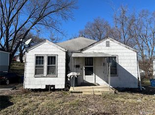 8821 Eichler Pl, Saint Louis, MO