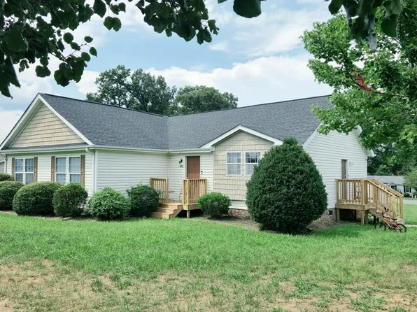 5499 Hitching Post Dr, Gibsonville, NC 27249