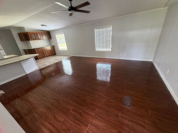 2nd image of 306 Rockhouse Rd E #49