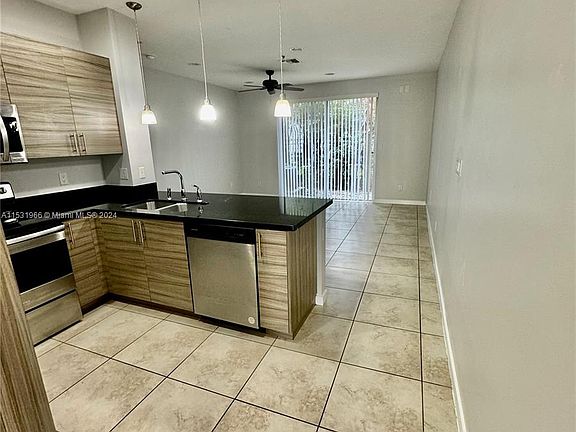 5th image of 2844 SW 81st Ter #2860