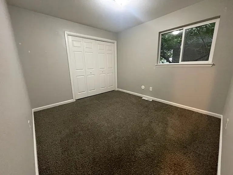 208 W Baseline Rd — Photo 13