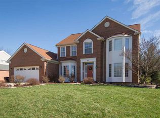 961 Lakepointe Ct, Union, KY 41091