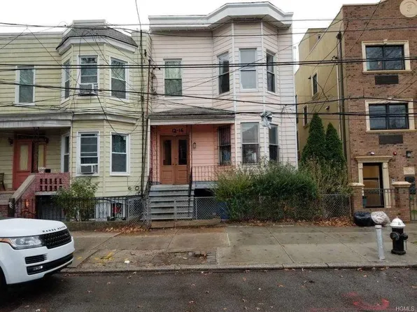 1216 30th Rd, Astoria, NY 11102