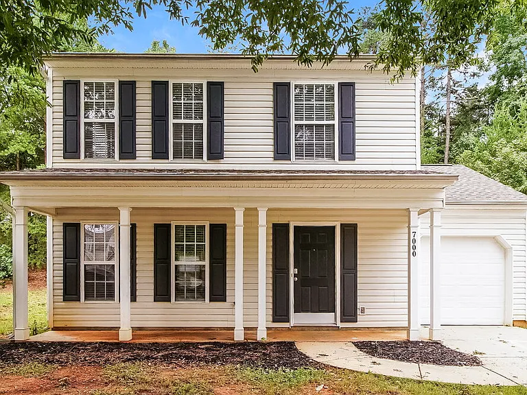 7000 Indian Ridge Ln — Photo 1