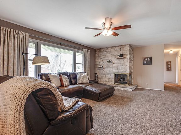 4th image of 15428 W Wildwood Ct