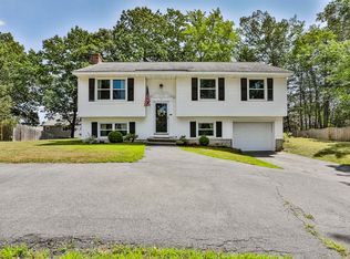 11 Birchmont St, Tyngsboro, MA 01879