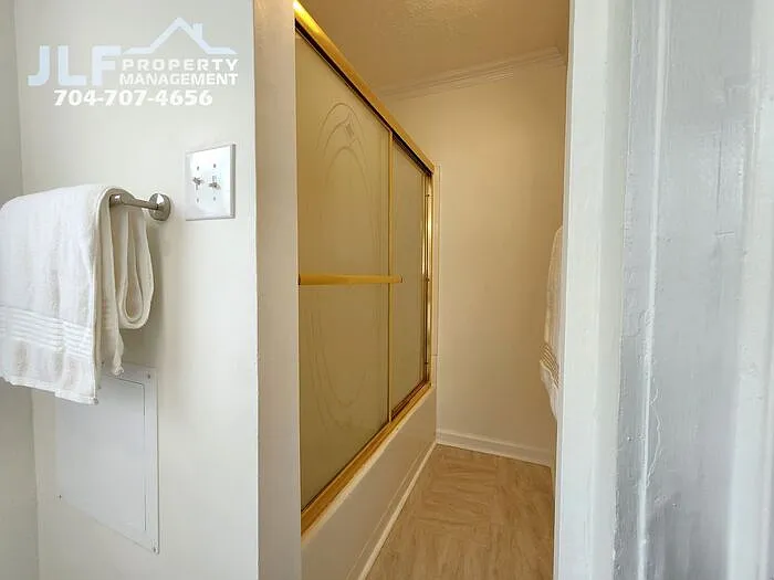 706 N Caldwell St — Photo 15