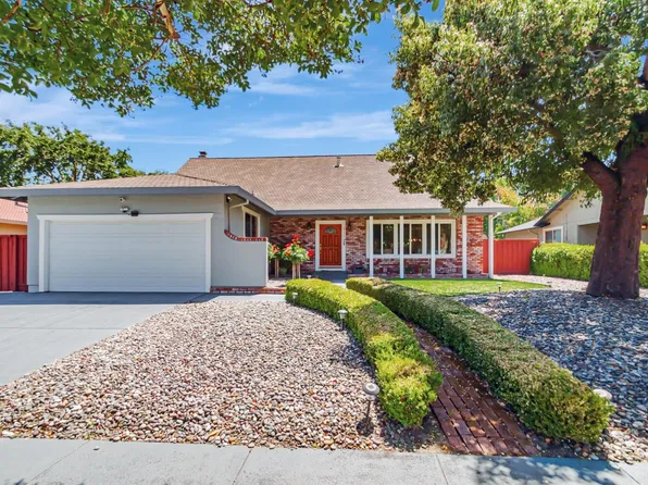 2132 San Antonio Drive, Santa Rosa, CA 95405