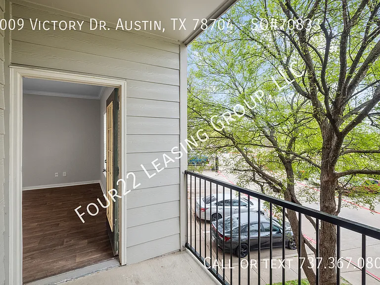 4009 Victory Dr #78704 — Photo 15
