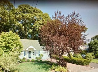791 Hempstead Ave, West Hempstead, NY 11552