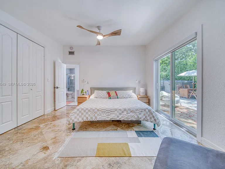7055 SW 84th Ave — Photo 13
