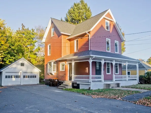 7 Spring St, Agawam, MA 01001