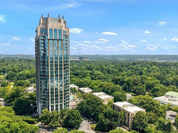 5th image of 2795 Peachtree Rd NE Unit 1608