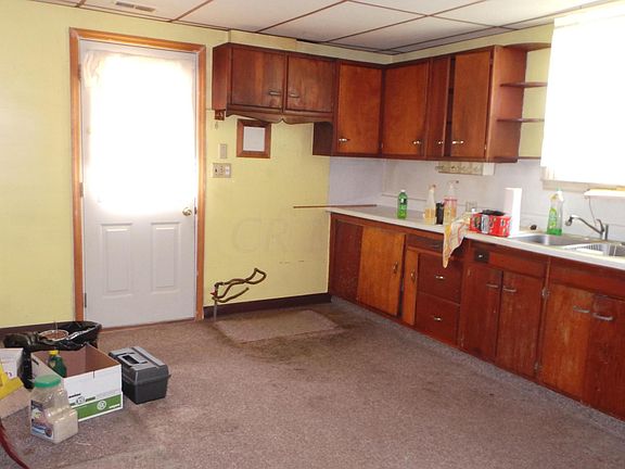3rd image of 1436 Lancaster Ave