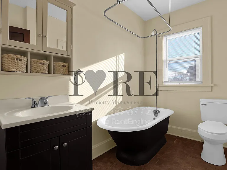 1257 E Livingston Ave — Photo 15