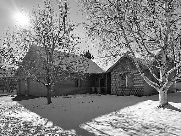 2nd image of 2203 7th Ave S