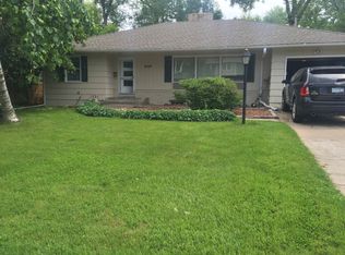 5009 Edinbrook Ln, Edina, MN 55436