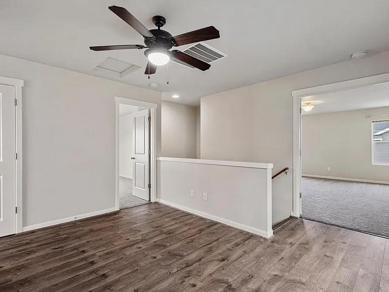 5463 Razor Peak Dr — Photo 20