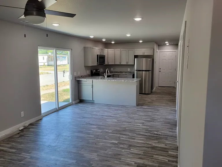 408 N Devon St — Photo 2