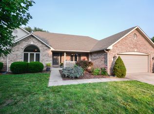 199 Myrtle Ter, Greenwood, IN