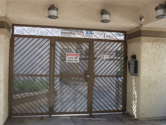 2nd image of 501 E Del Mar Blvd APT 305