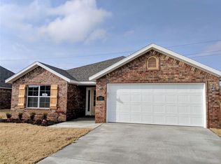 7522 Devonshire Ave, Springdale, AR 72762