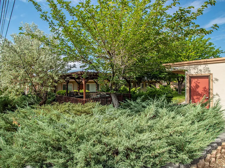 2704 N Dustin Ave — Photo 26