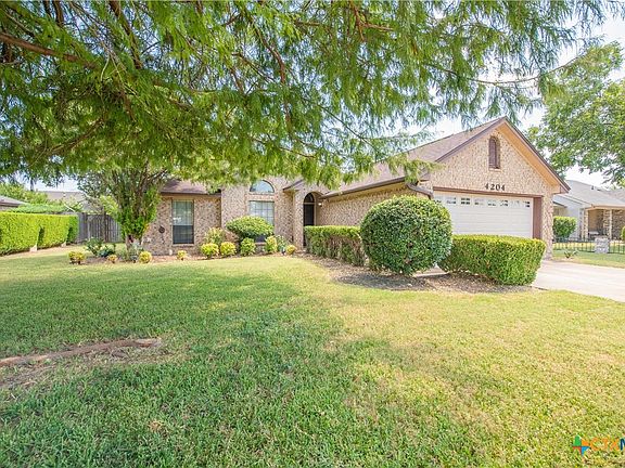 2nd image of 4204 Odelia Dr