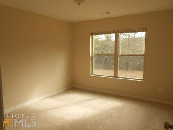5th image of 5125 Madeline Pl