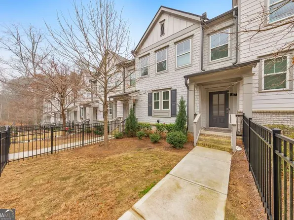 337 Vista Ln, Woodstock, GA 30189