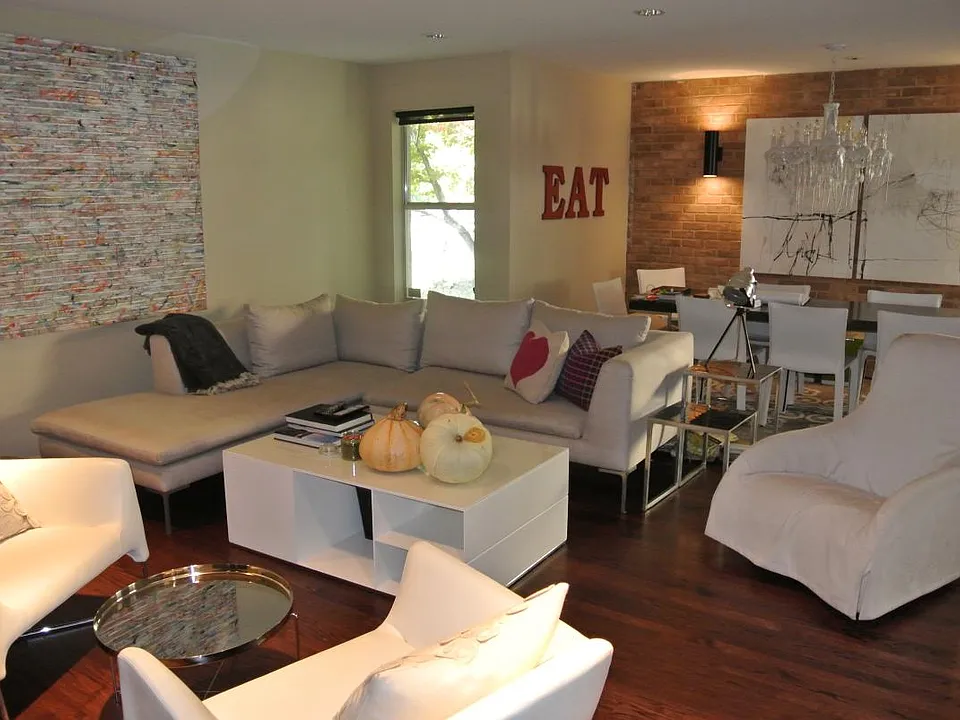 Living area 1