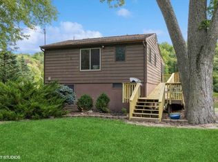 3066 River Front Est NE, Iowa City, IA 52240