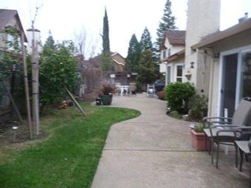 3rd image of 2245 Longview Dr