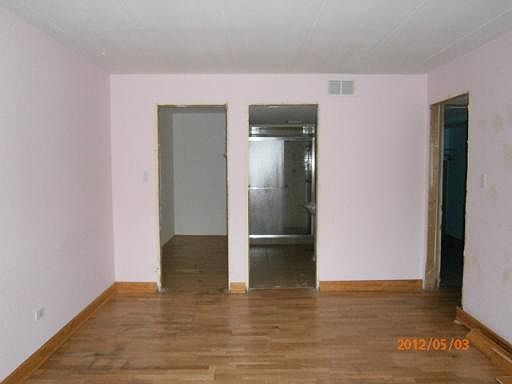 5th image of 9420 S Greenbriar Dr #1F