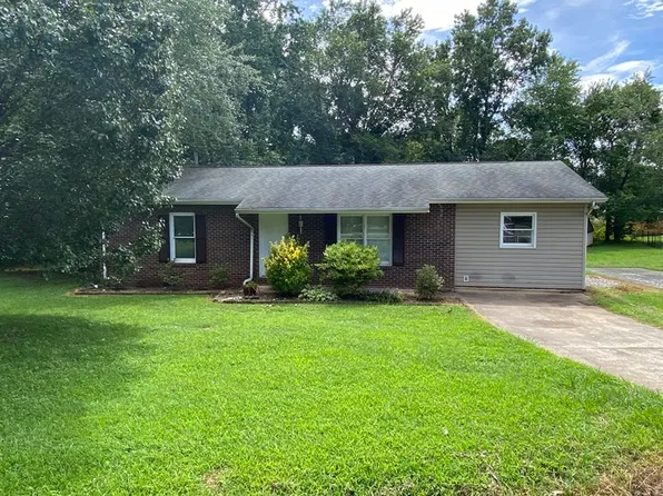 4682 Western Ave, Morganton, NC 28655