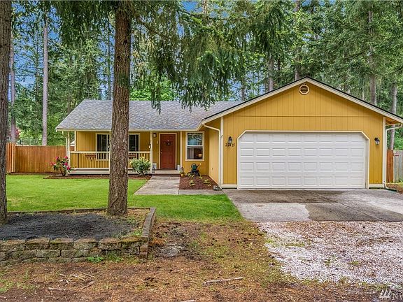 2nd image of 22435 Bluewater Dr SE