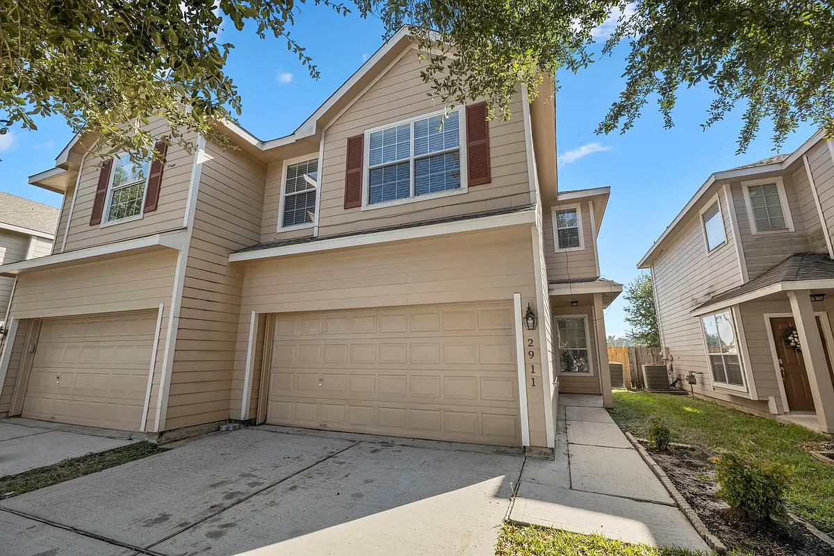 Building Photo - 2911 Hackamore Hollow Ln