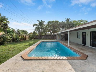 7060 SW 14th St, Pembroke Pines, FL, 33023