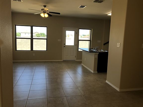 5th image of 205 Aquero Boulevard