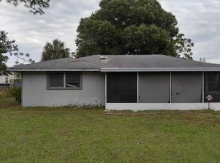 6127 5th St W, Bradenton, FL 34207