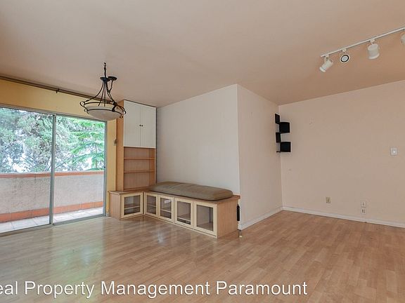 5th image of 3756 Bagley Ave APT 105