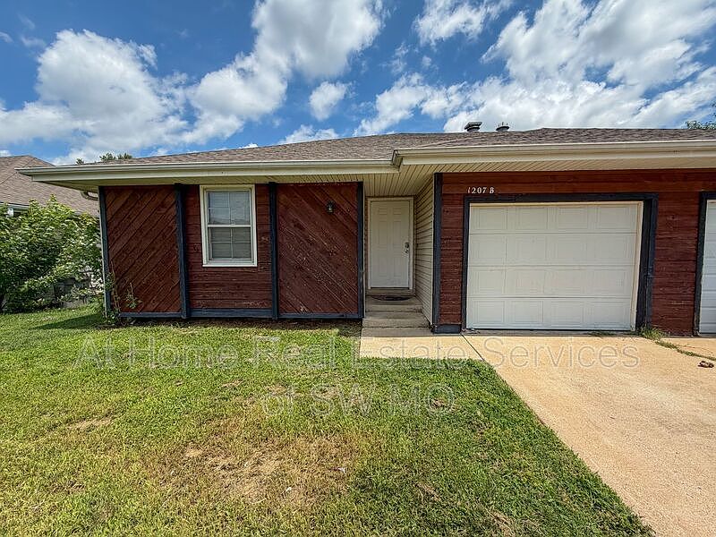 1st image of 1207 W Sunset St #B